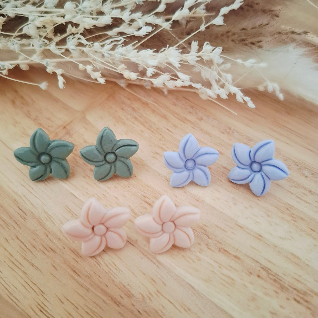 Boucles d'oreilles puces fleurs