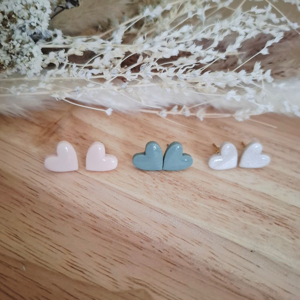 Boucles d'oreilles puces coeur
