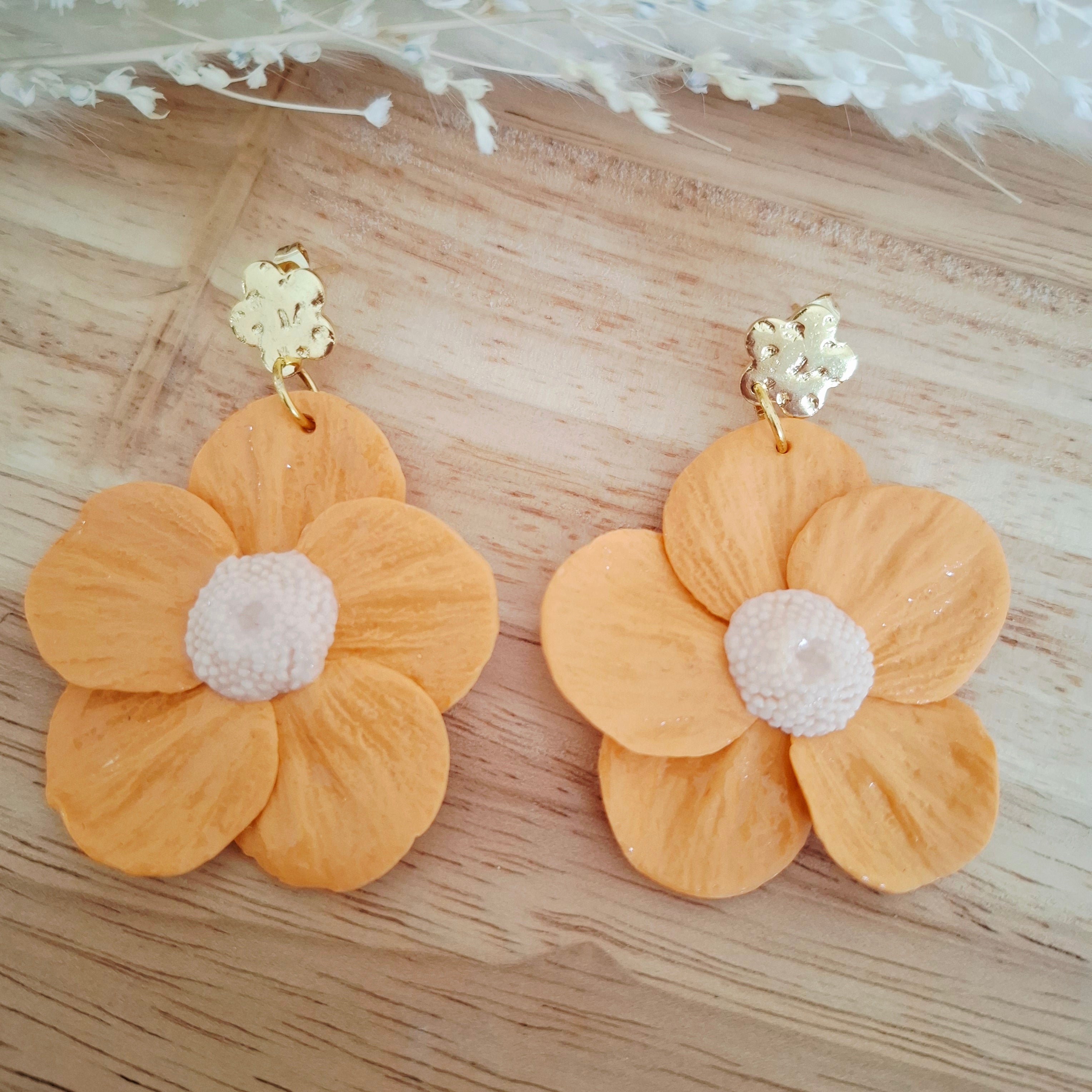 Boucles Fleurs Sculptées