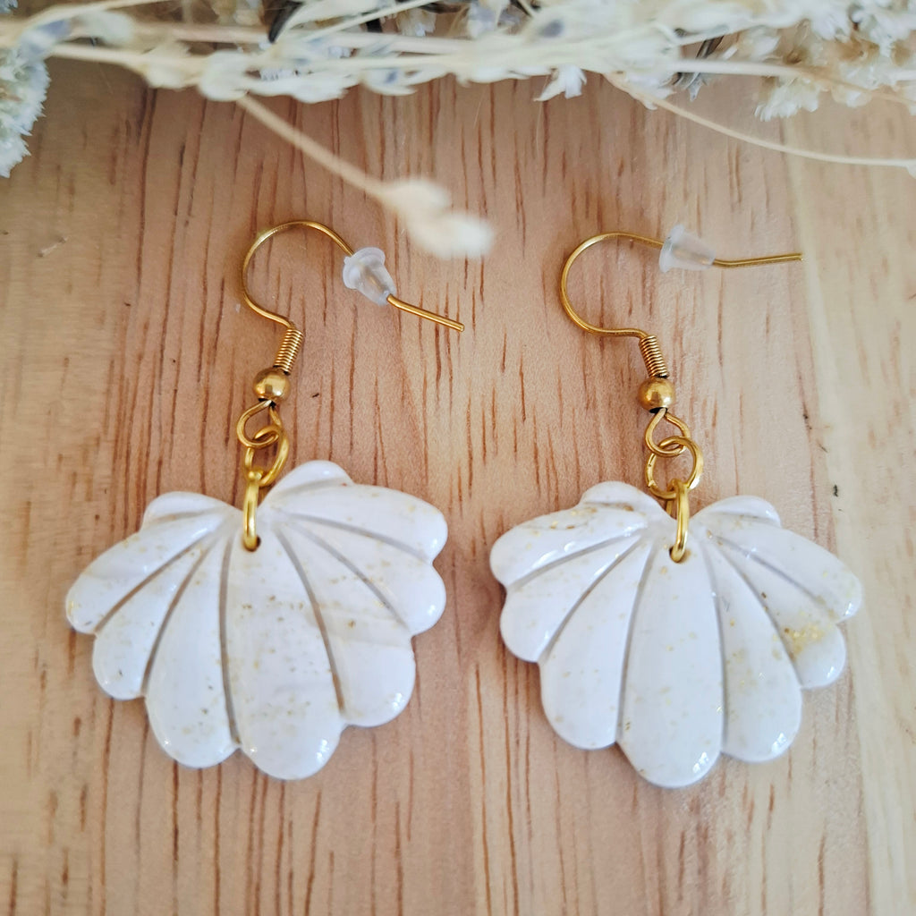 Boucles pendantes coquillage